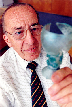 Prof Henkes